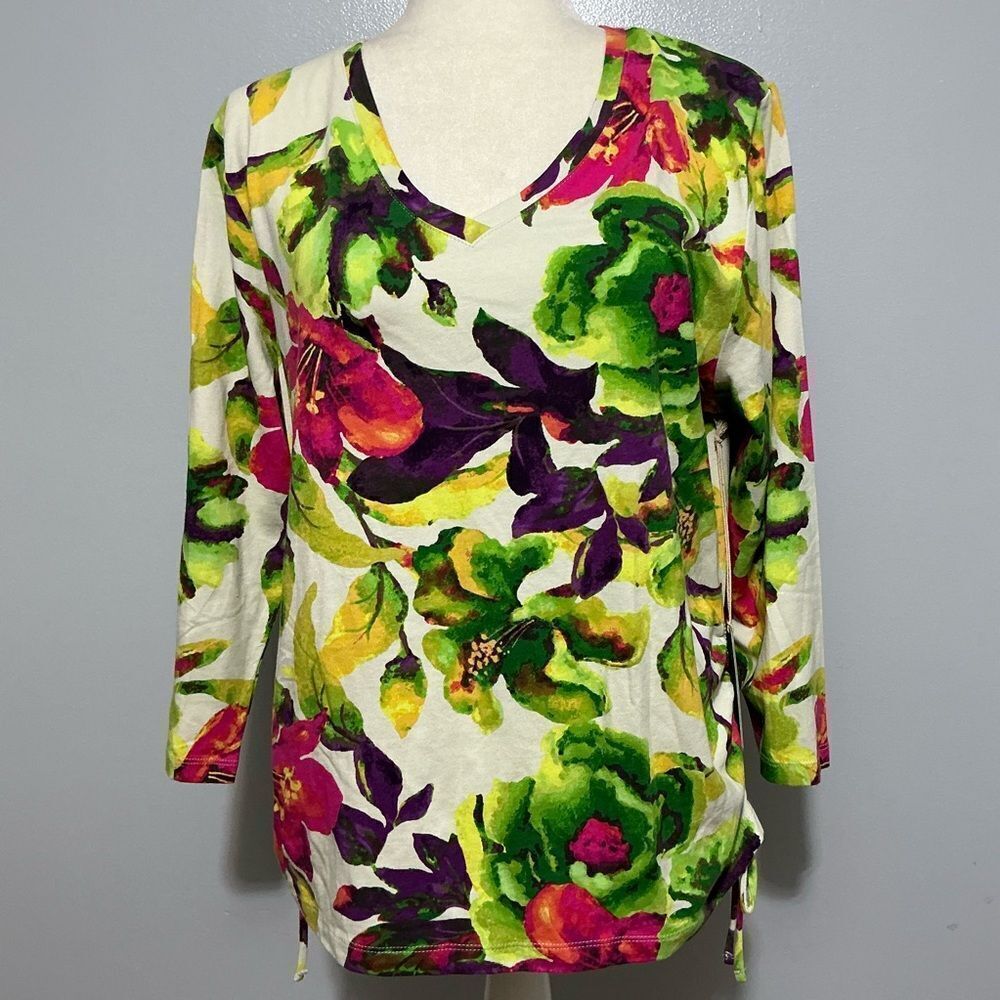 Caribbean Joes Floral V-Neck Women's Top NWT size XL